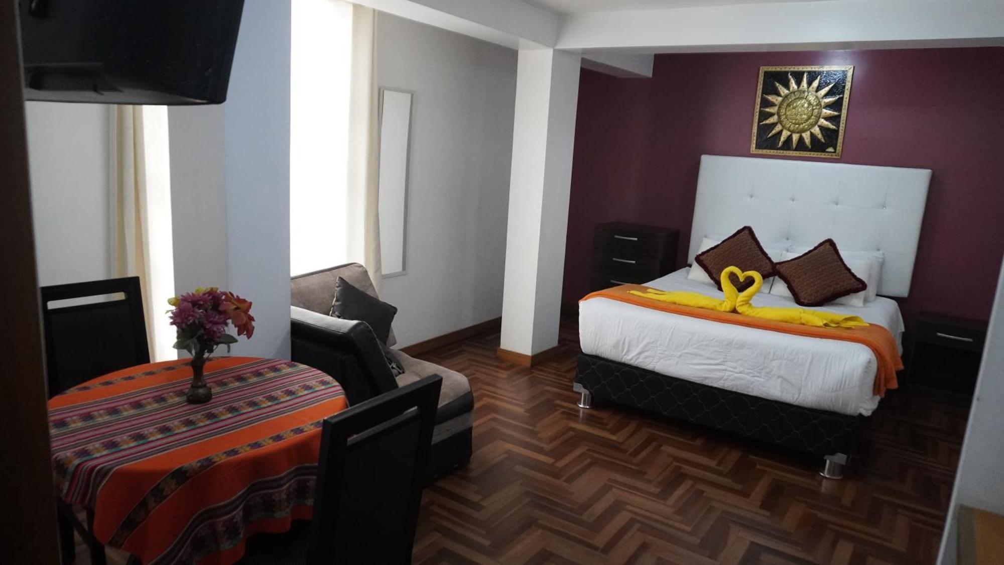 Nusta Pakana Guest house *